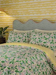 Scion Lavender Honey Dancing Daisies Duvet Cover and Pillowcase Set - Image 2 of 5