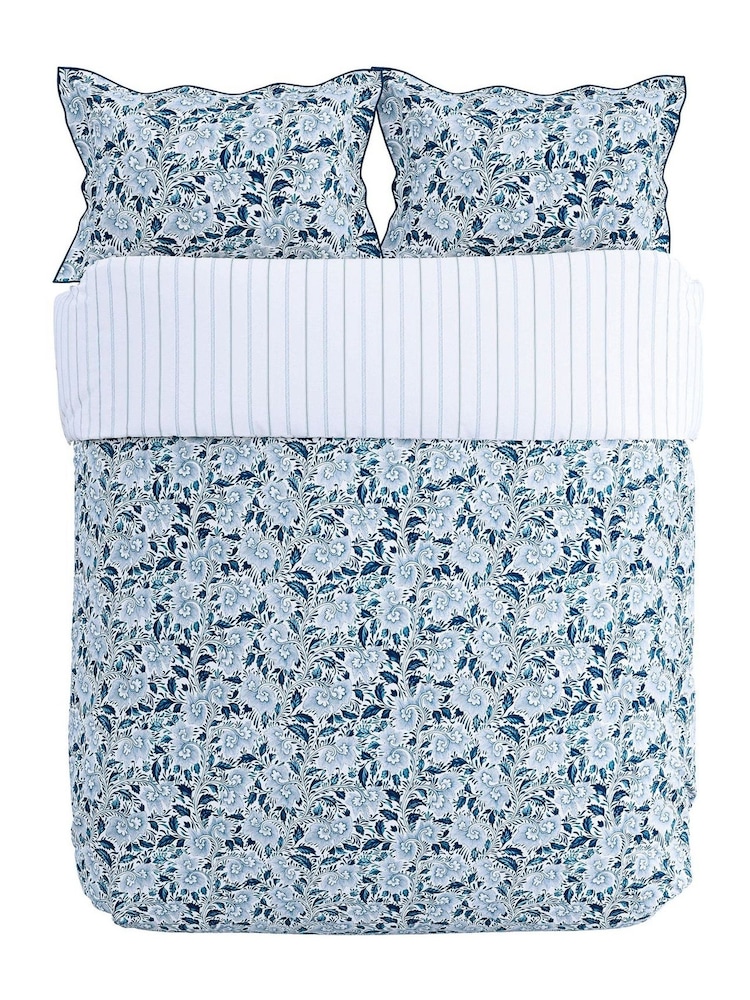 V&A Indigo Ornamental Bloom 100% Cotton Duvet Cover and Pillowcase Set - Image 4 of 4