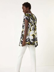 Roman Textured Floral Hanky Hem Top - Imagen 3 de 5