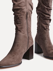 Linzi Brown Escada Knee High Boots With Leather Stacked Heel - Image 5 of 6