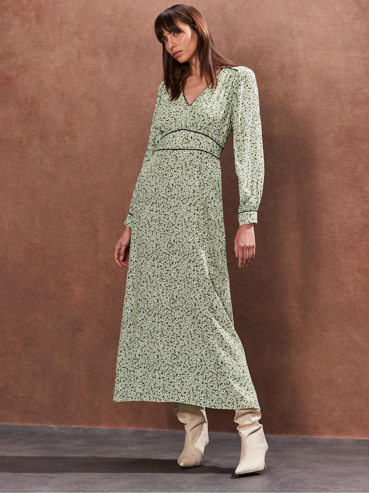 Ro&Zo Green Ditsy Waist Detail Dress - Image 1 of 4