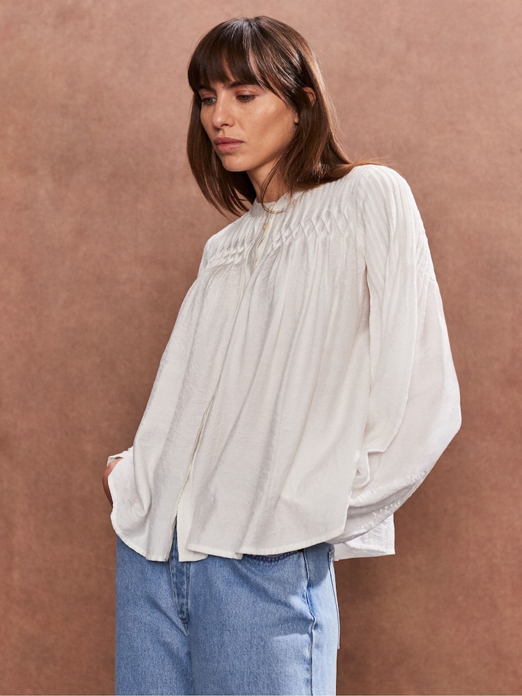 Ro&Zo White Smocked Detail Blouse - Image 1 of 4