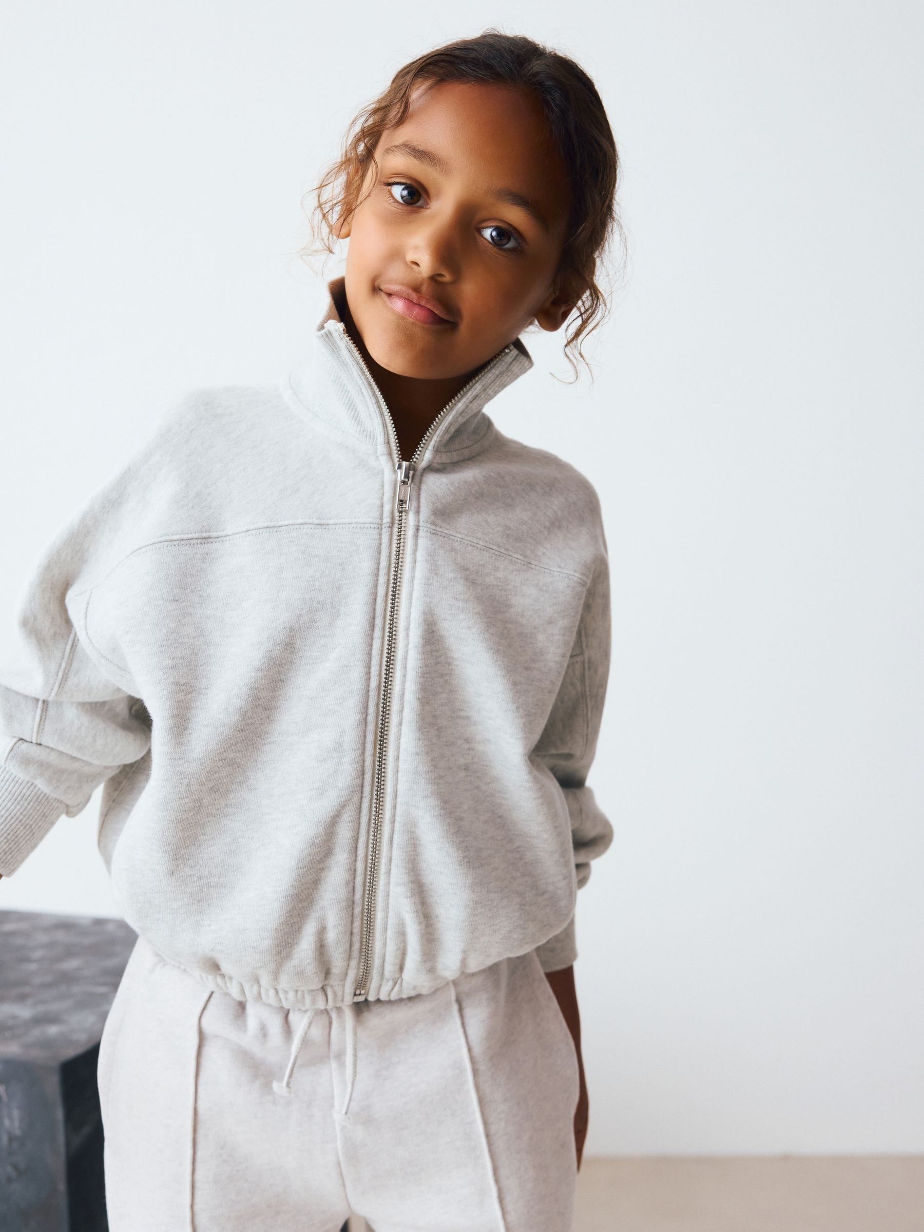 jiltu baby frill ジャージ (grey)♡完売品上下 レース 3段フリルショートパンツ – kids clothes shop GUZUGUZU