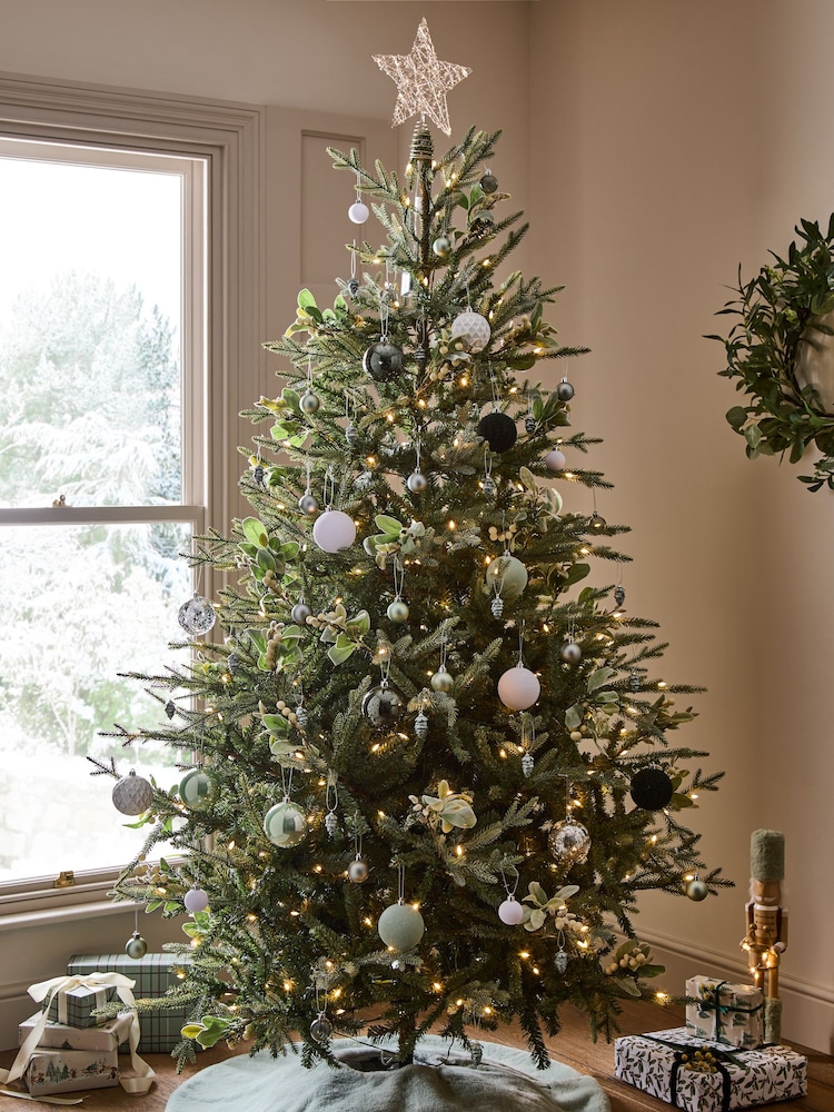 50 Pack White Green Shatterproof Christmas Baubles - Image 2 of 5 50 Pack White Green Shatterproof Christmas Baubles - Image 2 of 5