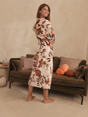 Black/ Pink/ Purple Autumnal Print Cosy Fleece Robe - Image 5 of 11