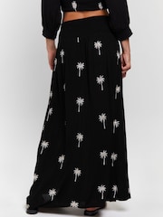 South Beach Black Palm Tree Embroidered Shirred Waist Maxi Skirt - Image 4 of 4