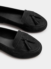 Yours Curve Black Extra Wide Fit Wide Fit Micro Tassle Loafers - Image 4 of 4