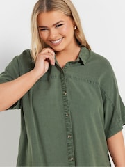 Yours Curve Green Short Sleeve Chambray Shirt - Image 3 of 5