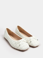 Yours Curve White Extra-Wide Fit Boucle Ballet Pumps - Image 2 of 4