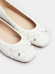 Yours Curve White Extra-Wide Fit Boucle Ballet Pumps - Image 4 of 4