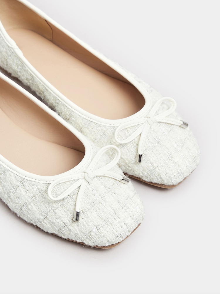 Yours Curve White Extra-Wide Fit Boucle Ballet Pumps - Image 4 of 4