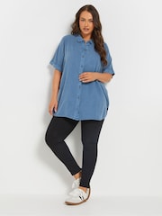 Yours Curve Blue Short Sleeve Chambray Shirt - Image 2 of 5