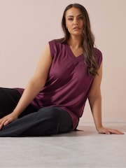 Yours Curve Red Lightweight Vest - Image 4 of 6