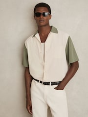 Reiss Off White/Sage Peza Colour-Block Cuban-Collar Shirt - Image 3 of 6