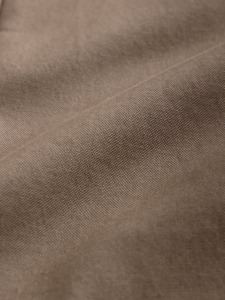 Couleur pierre naturelle - Ajustement régulier - Chemise Oxford à manches courtes - Image 8 de 8 Couleur pierre naturelle - Ajustement régulier - Chemise Oxford à manches courtes - Image 8 de 8