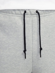 Nike Grey Tech Fleece Shorts - Image 5 of 14