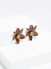 Mood Gold Tone Tort Resin Statement Flower Earrings - Image 2 of 4