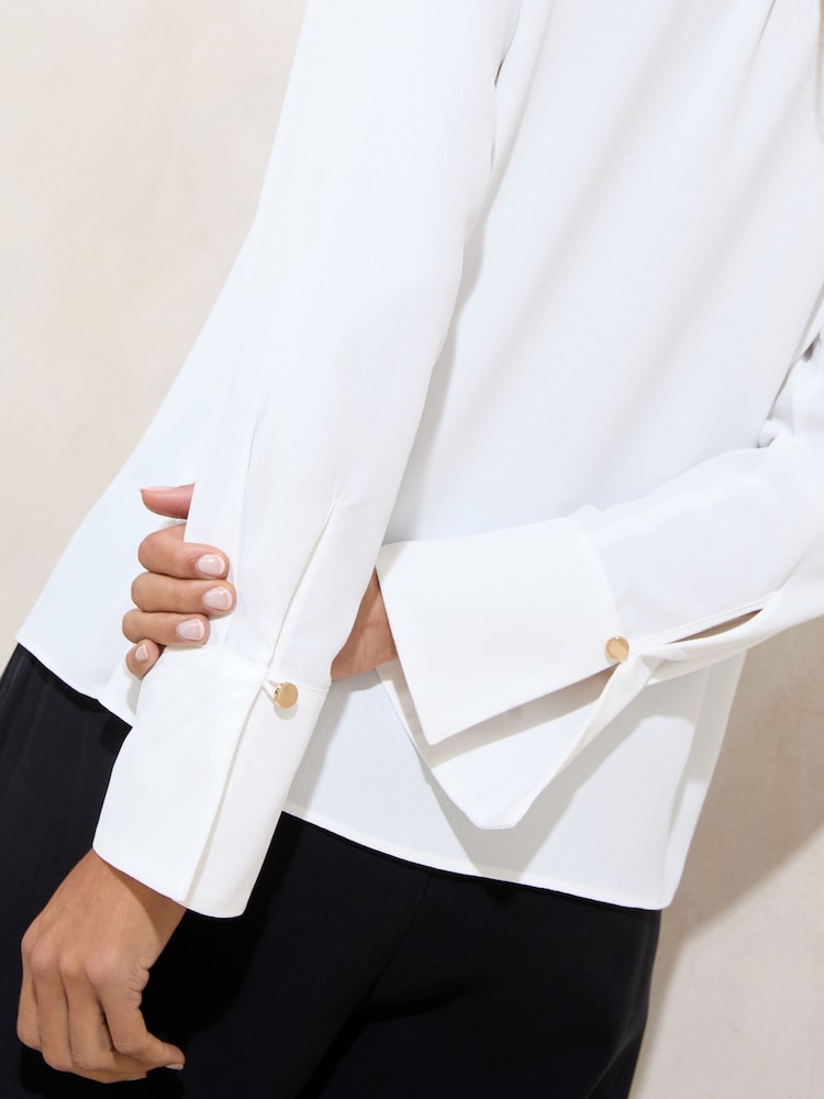 Lipsy V-Neck Long Sleeve Top - Imagem 2 de 4