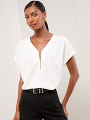 Branco - Lipsy Zip Front Utility T-Shirt - Imagem 1 de 4