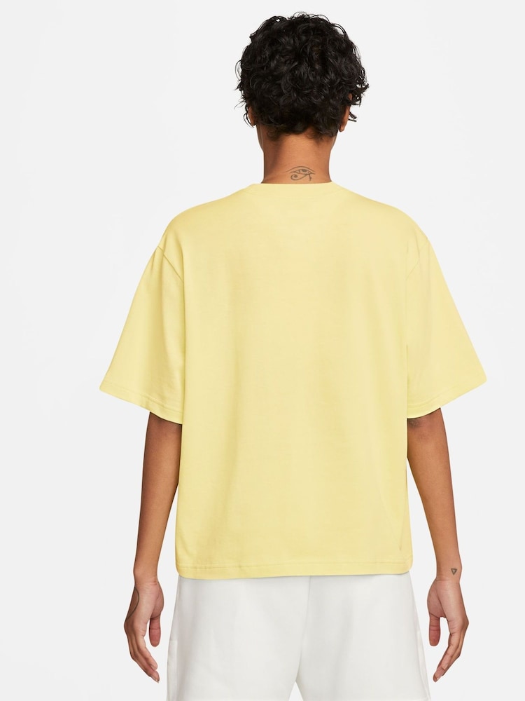 Nike Yellow Fit Oversized Boxy T-Shirt - Image 2 of 3