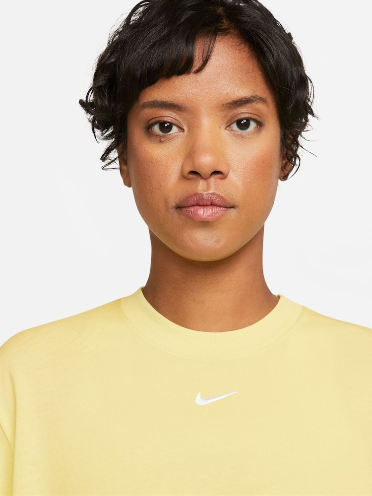 Nike Yellow Fit Oversized Boxy T-Shirt - Image 3 of 3