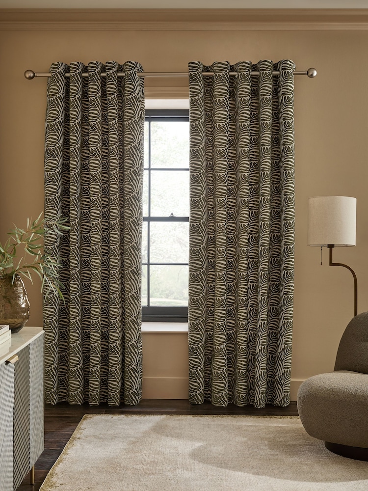 Olive Green/Natural Collection Luxe Heavyweight Velvet Eyelet Lined Curtains - Image 2 of 5