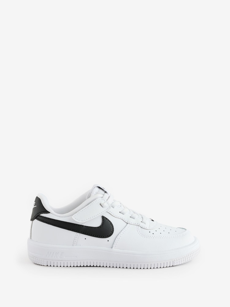 Nike Junior Air Force 1 Easy On Trainers - Bild 1 von 1