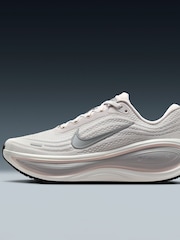 Nike Black Vomero Plus Road Running Trainers - Image 10 of 10