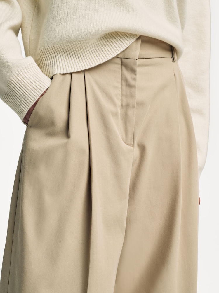 Weekend MaxMara Brown Vettura Wide Leg Pleated Trousers - Image 6 of 6