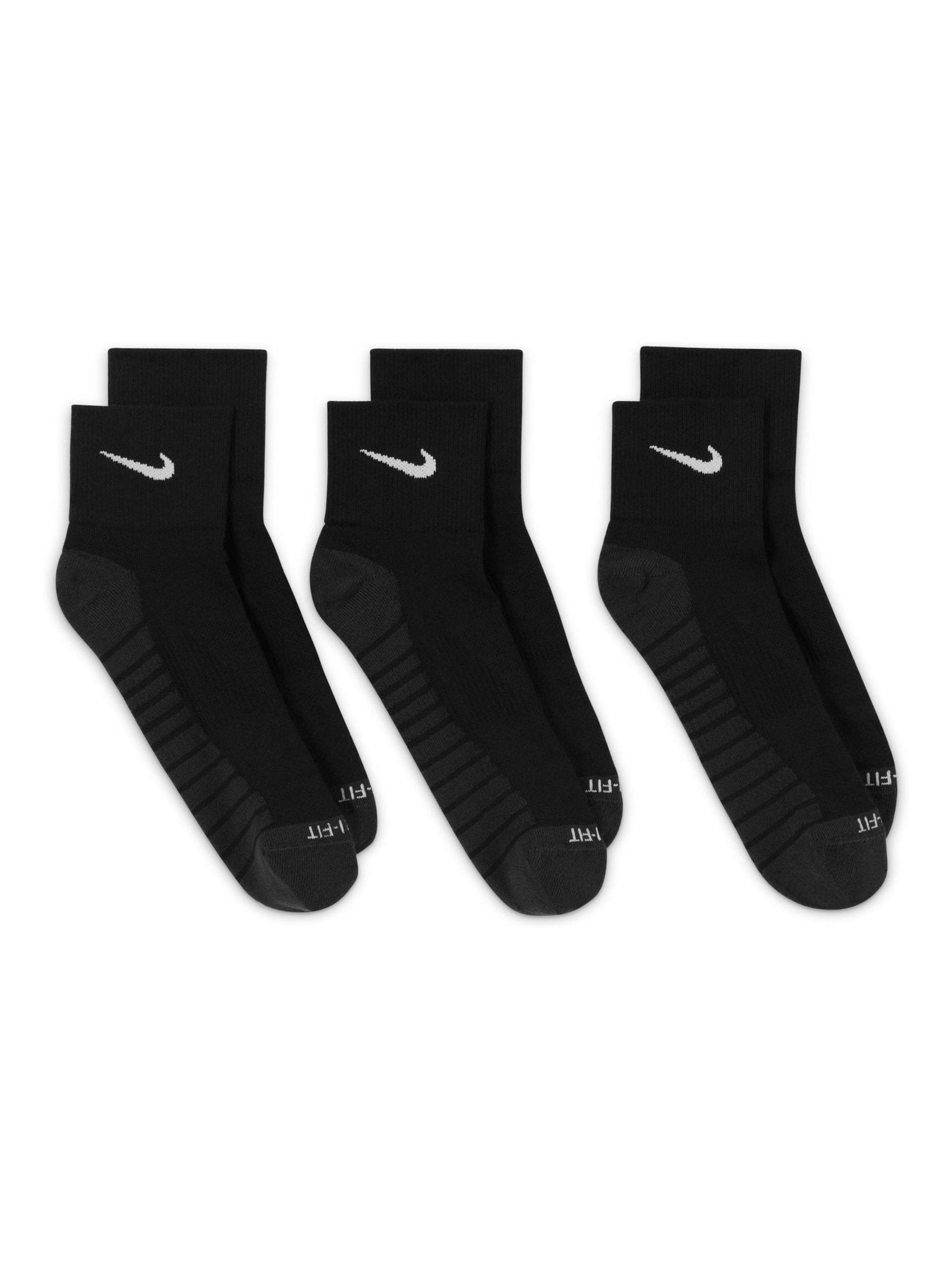nike dri fit quarter socks black