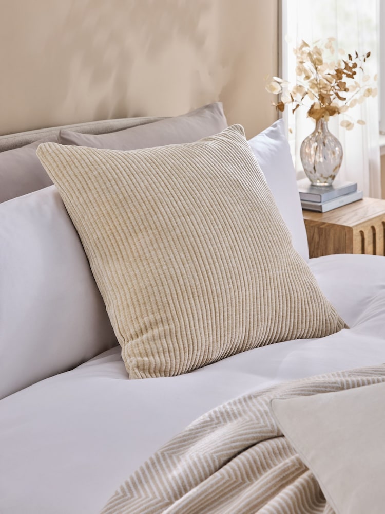 Corded Chenille Cushion - Imagem 1 de 5