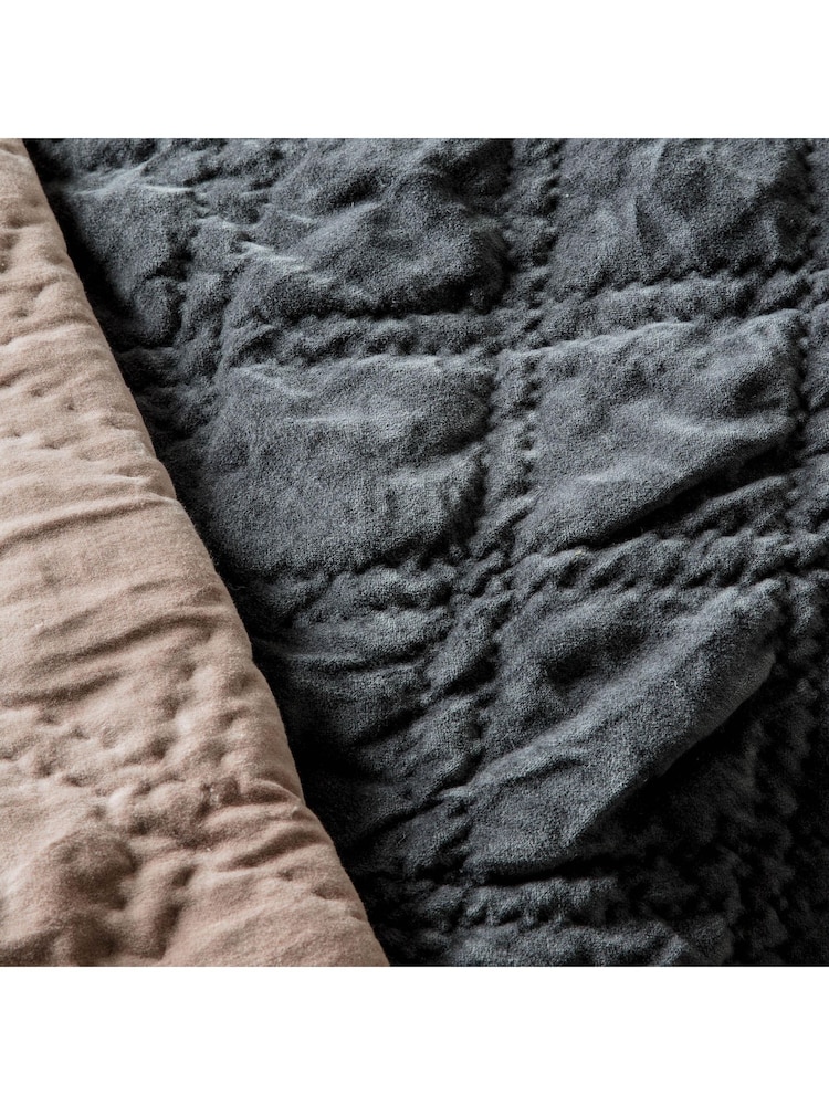 Gallery Home Grey Quilted 100% Cotton Velvet Bedspread - Image 2 of 5
