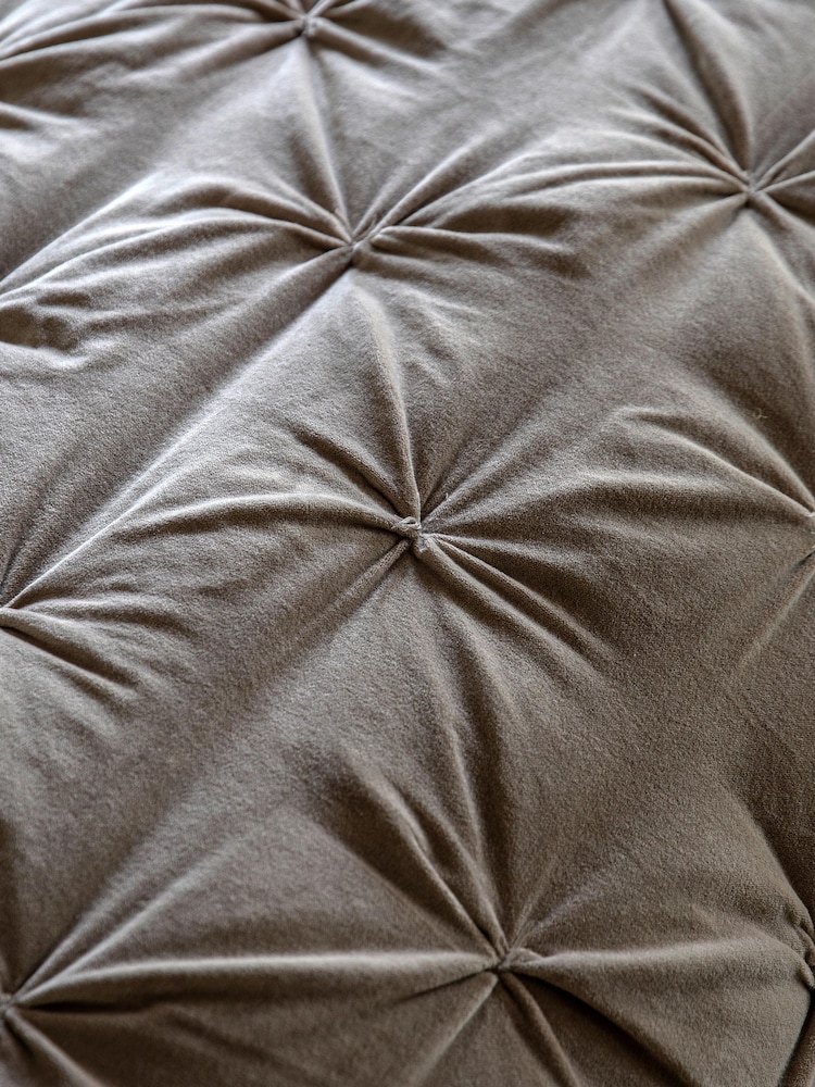 Gallery Home Natural Opulent Velvet 100% Cotton Bedspread - Image 3 of 3 Gallery Home Natural Opulent Velvet 100% Cotton Bedspread - Image 3 of 3