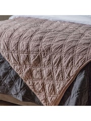 Gallery Home Pink Quilted 100% Cotton Velvet Bedspread - Image 2 of 5