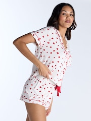 أبيض - أسود - طقم بيجامة قصيرة من قماش المودال بتصميم قلب من Boux Avenue - صورة 4 من 5