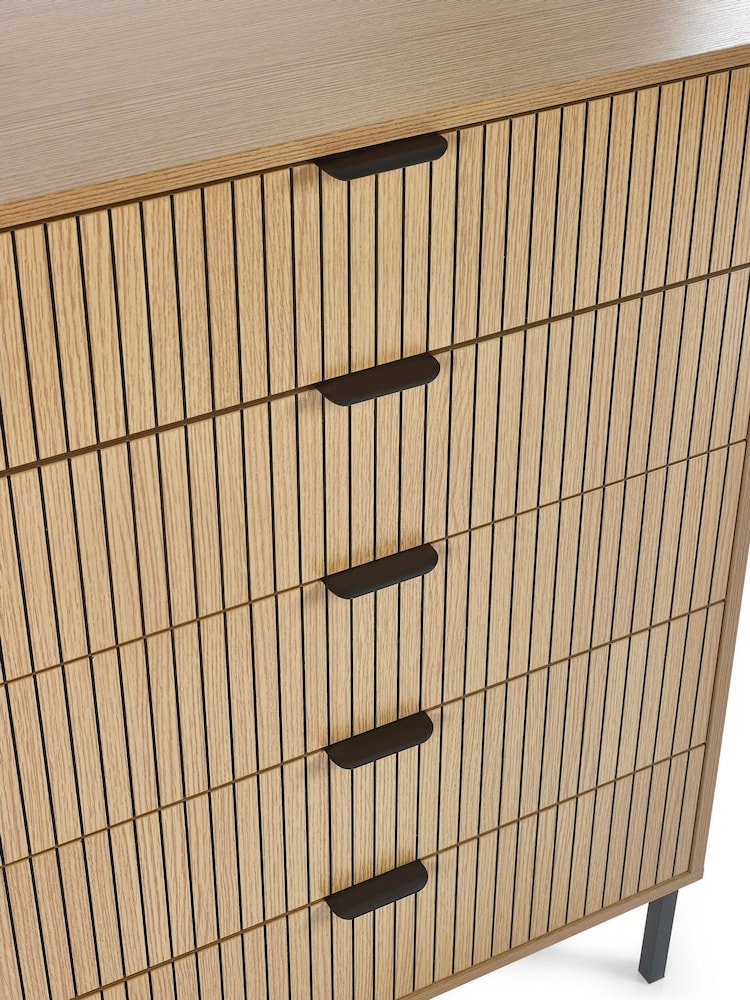 Julian Bowen Beige Sia Drawer 5 Drawer Chest - Image 8 of 8
