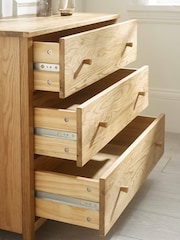 Julian Bowen Oak Coxmoor Drawer 3 Drawer Chest - Image 4 of 10