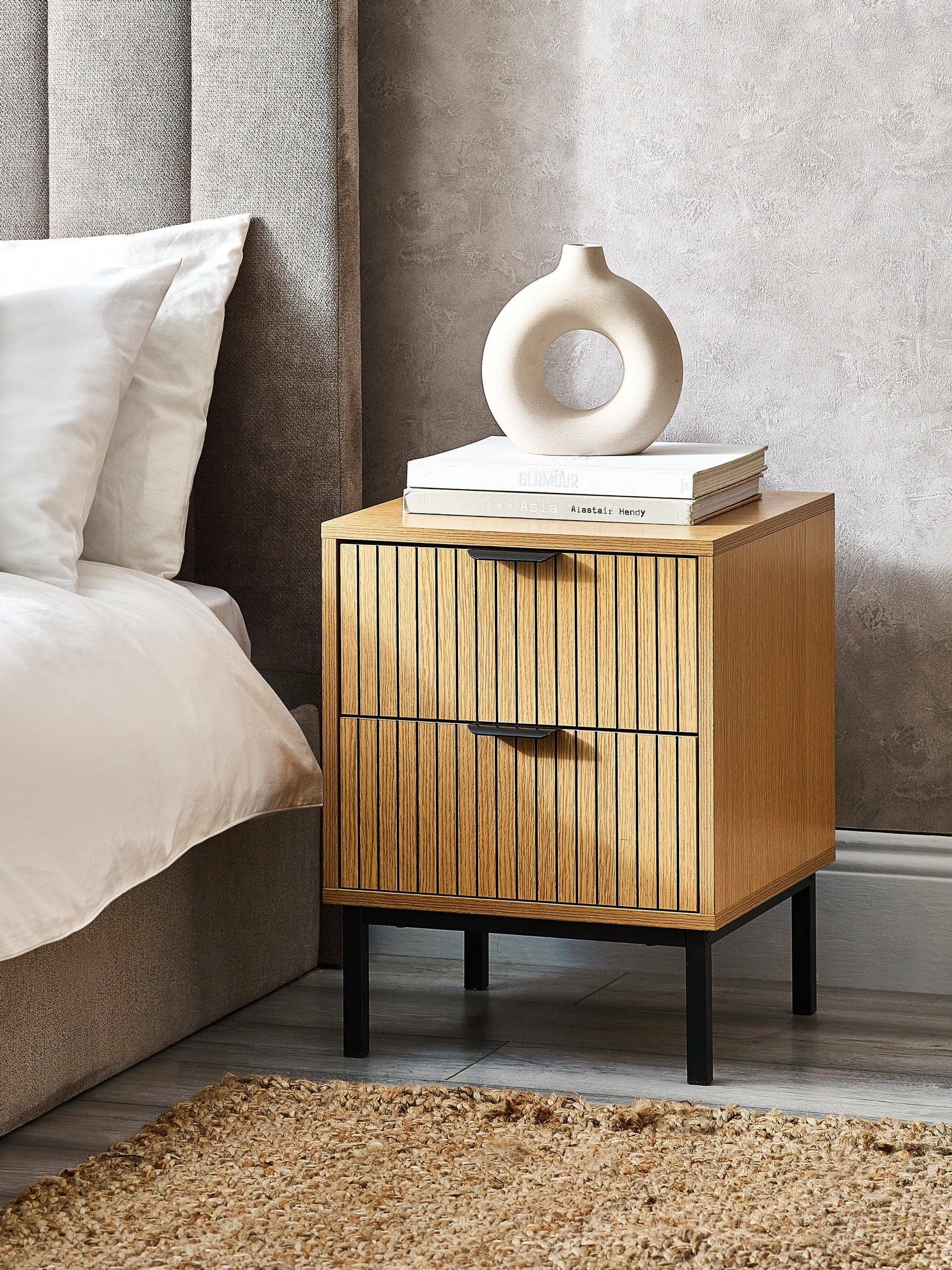 Julian Bowen Unisex Oak Effect Sia 2 Drawer Bedside Table - Image 6