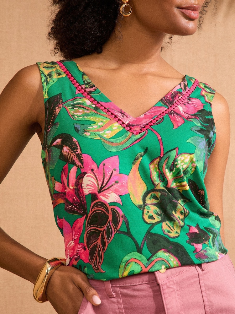 Love & Roses Green and Pink Floral Petite Print V-Neck Jersey Vest - Image 2 of 4