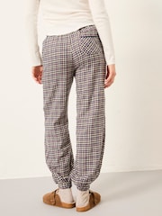 Purple Mini Check - FatFace Boyfriend Pyjama Bottoms - Imagen 2 de 6