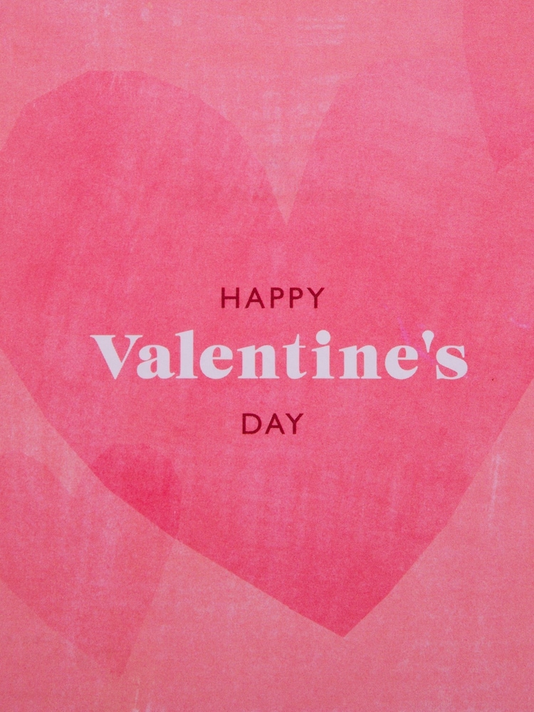 Hallmark Red One I Love 3D Heart Valentine's Card - Image 5 of 5