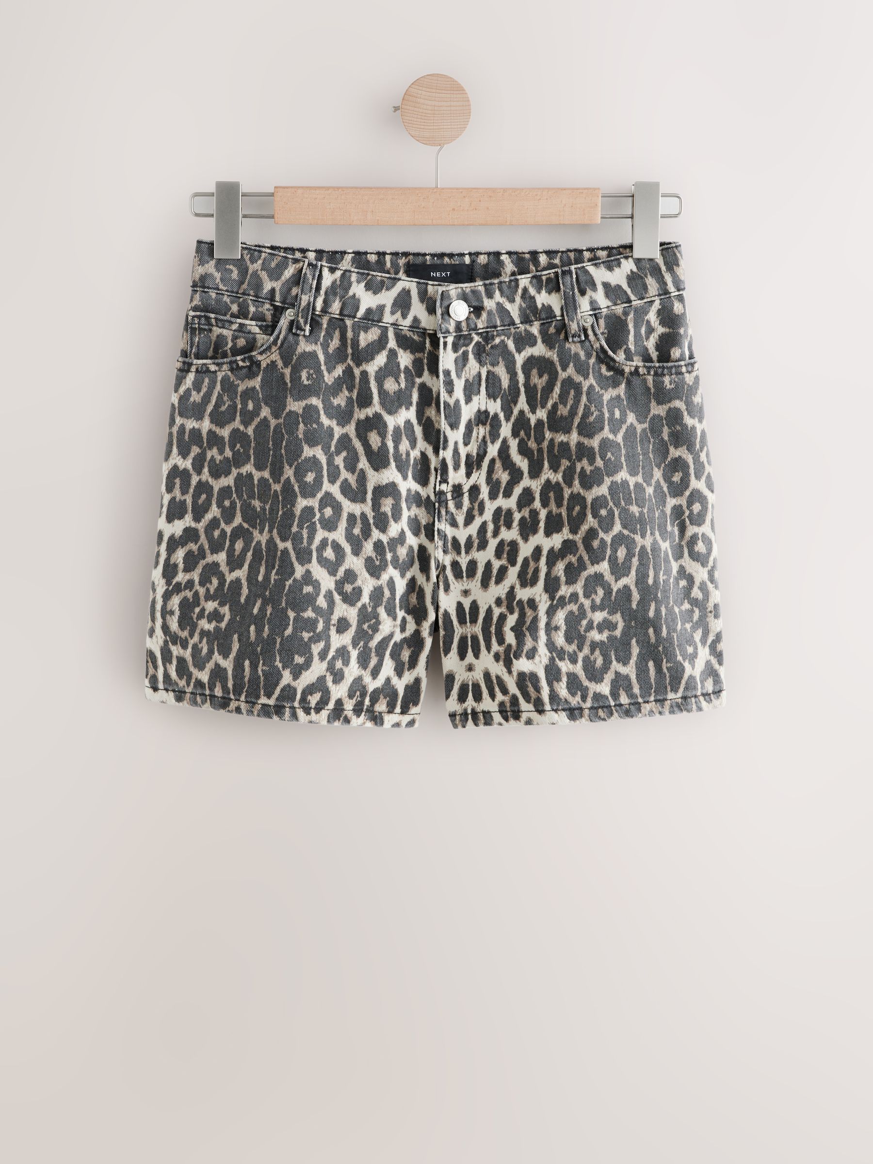 期間限定・お買い得商品: |産地直送 Shorts Denim Cotton 100% Print Leopard Buy from USA Next トップス