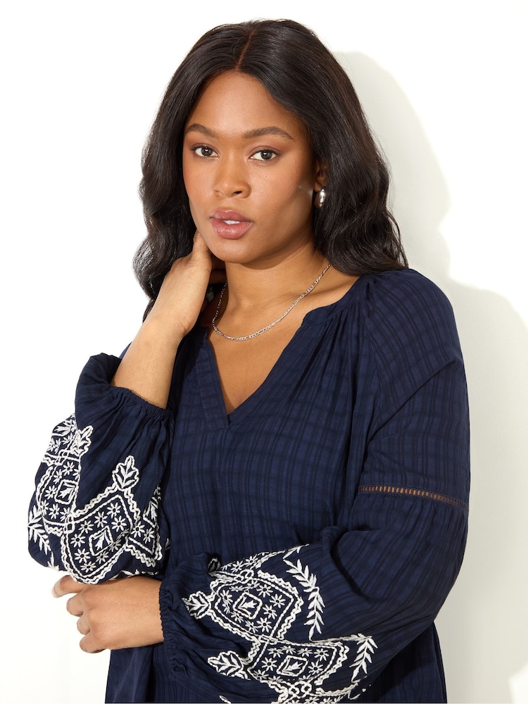 Live Unlimited Curve Blue Embroidered Sleeve Top - Image 5 of 5