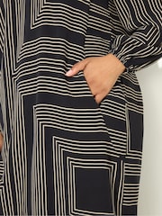 Live Unlimited Black Geo Print Dress With Pockets - Image 4 of 5