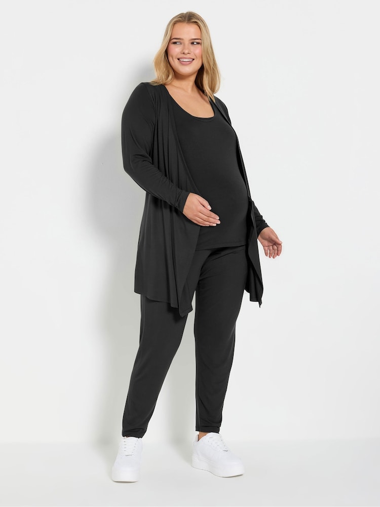 Yours Curve Black Maternity Essentials Kit - Image 1 of 6 Yours Curve Black Maternity Essentials Kit - Image 1 of 6