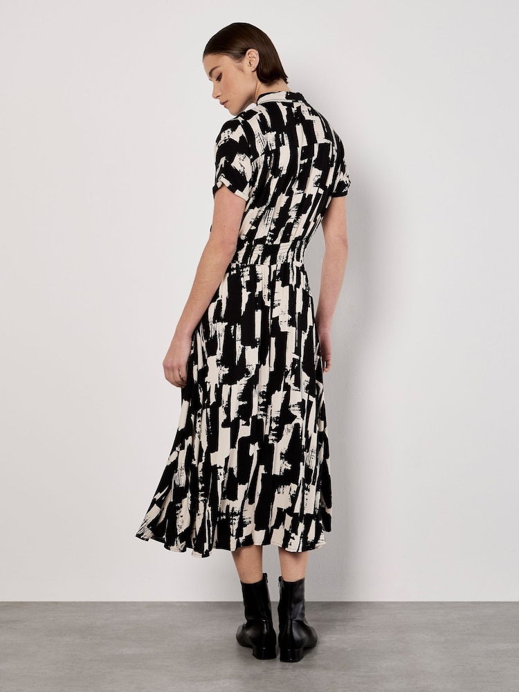 Apricot Black Square Brushstrokes Utility Dress - Image 4 of 4