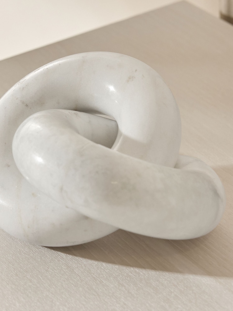 White Marble Decorative Knot Ornament - Image 2 of 5