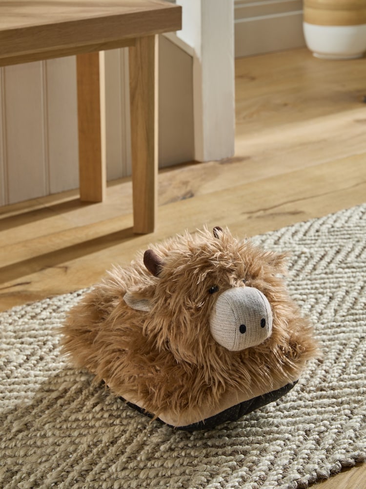 Natural Hamish the Highland Cow Microwaveable Foot Cosy Warmer - Image 2 of 10 Natural Hamish the Highland Cow Microwaveable Foot Cosy Warmer - Image 2 of 10