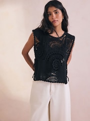 Preto - 100% Cotton Cropped Crochet Tabbard Cover-Up - Imagem 2 de 9