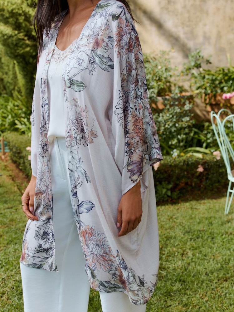 Vintage Dahlia Vintage Floral Longline Kimono Cover-Up - Image 4 of 4 Vintage Dahlia Vintage Floral Longline Kimono Cover-Up - Image 4 of 4